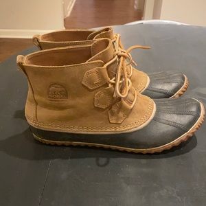 Sorel Women Boots Size 10